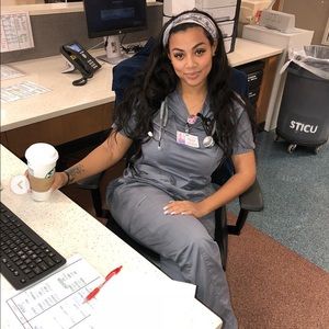 Meet your Posher, Melanie